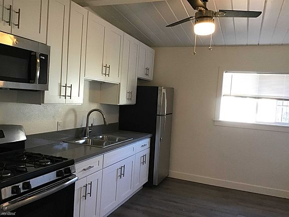 3rd image of 6454 Sullivan Ave