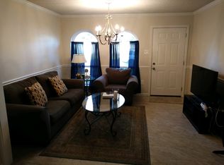 1445 Collins Dr, Baton Rouge, LA 70815
