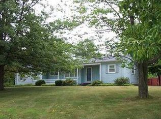 3534 Scarboro Rd, Erie, PA 16506