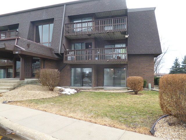 1st image of 1620 Richmond Cir Unit 108