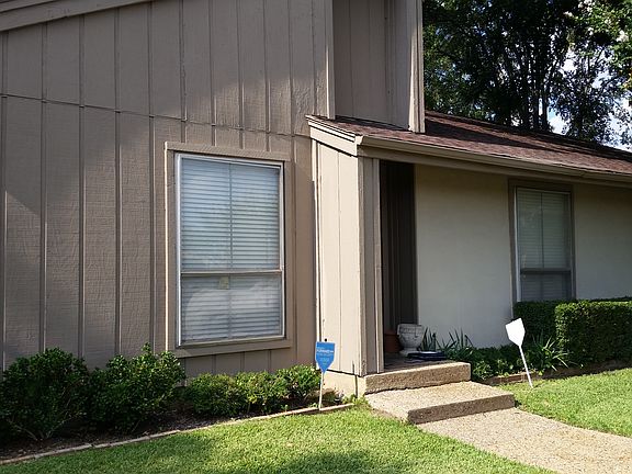 2nd image of 11805 Leisure Dr