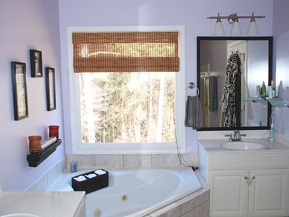 5th image of 2264 Glenridge Dr