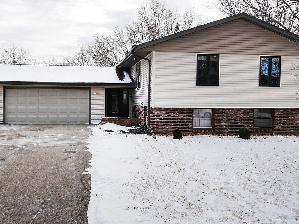 1st image of 625 Windemere Dr