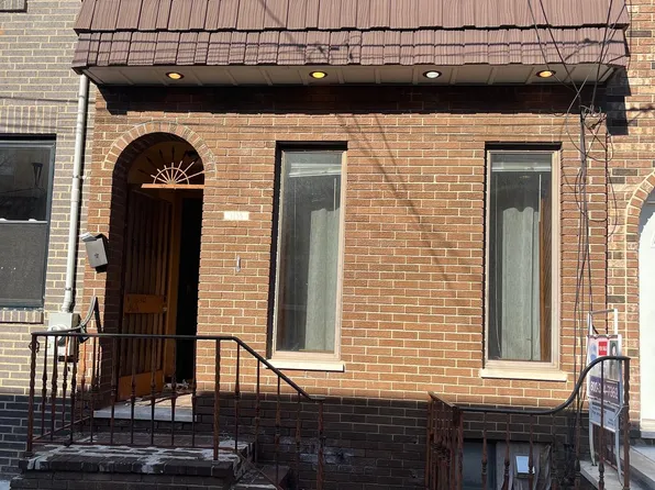1255 Pierce St, Philadelphia, PA 19148