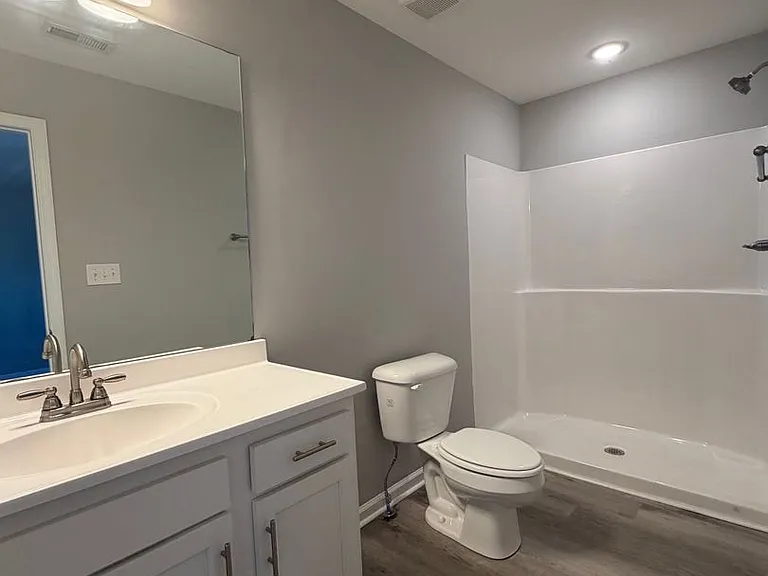 2011 Dolly Dr — Photo 10
