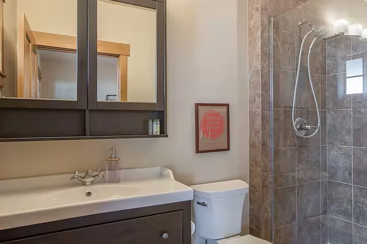 Master bath with walk in shower