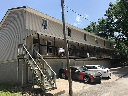 500 W Freeman St Photo 1