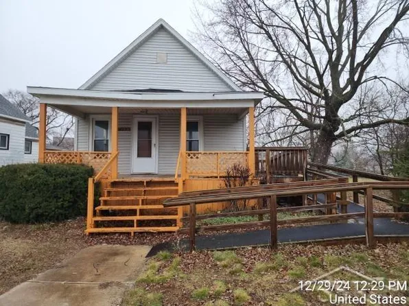 415 Marquette St, Bay City, MI 48706