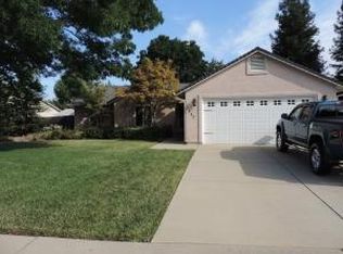1717 Record Ln, Redding, CA 96001