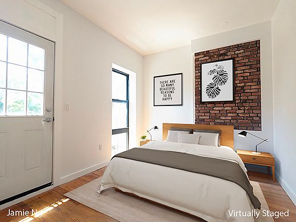 4th image of 746 Jefferson Ave #2