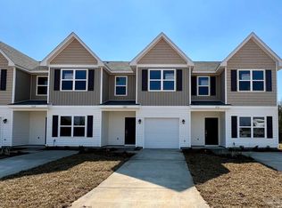 6025 Brylex Ln #8B, Pensacola, FL 32526