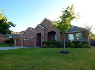 437 Corriente Trl, Azle, TX 76020
