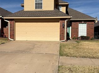 3805 Tudor Cir, Norman, OK 73072