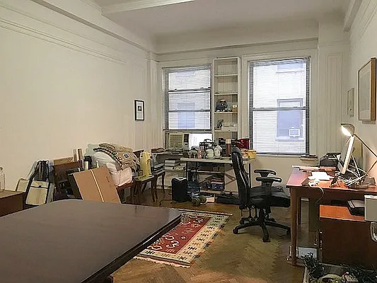 Sold by Roxann Realty LLC | media 4