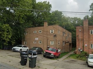 3015 Bracken Woods Ln, Cincinnati, OH 45211