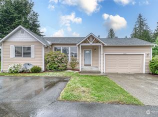 3579 Courtyard Ln, Bremerton, WA 98310