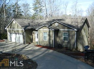 189 Tradewinds Rd, Cleveland, GA 30528