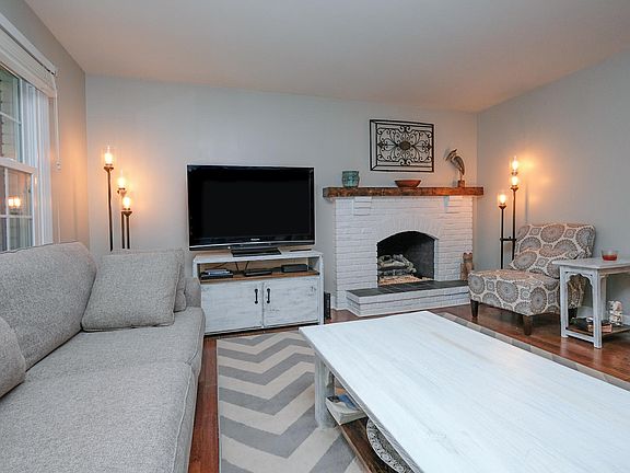 5th image of 11206 Littlefield