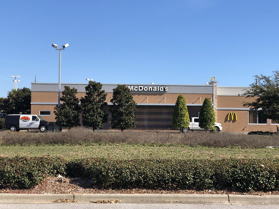 1st image of 865 Harbor Blvd
