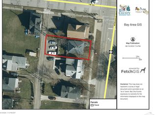 517 N Madison Ave, Bay City, MI 48708