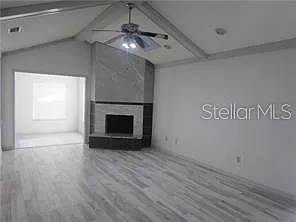 305 Coble Dr — Photo 3