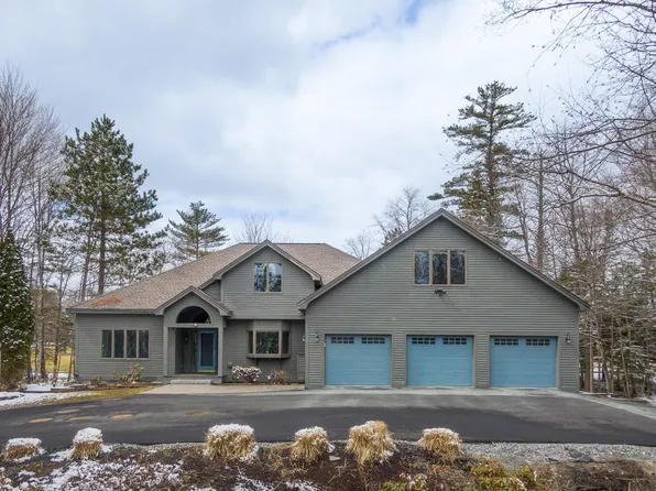 57 Greensward Drive, Grantham, NH 03753