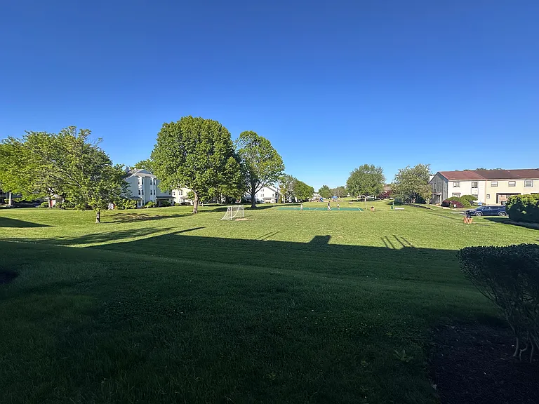 365 Independence Dr — Photo 16