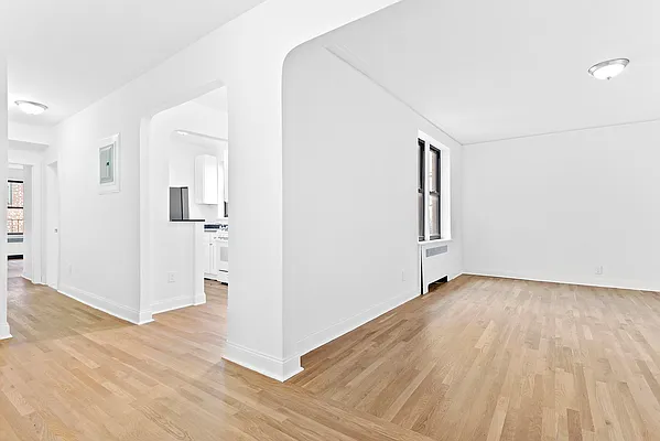 Sold by Compass | media 1