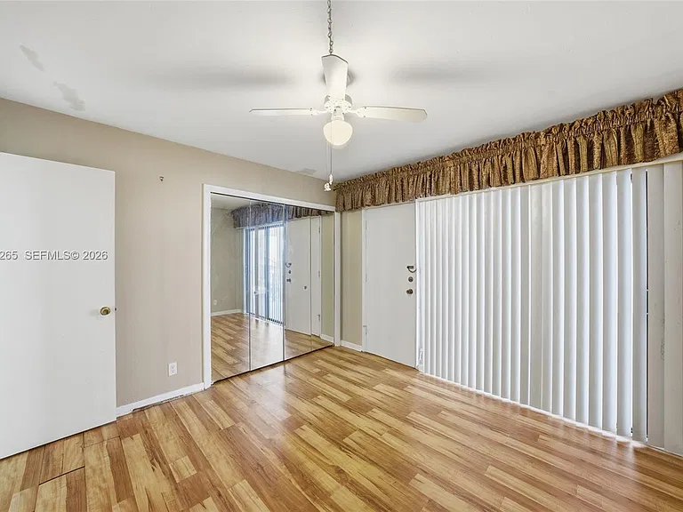 6010 S Falls Circle Dr #323 — Photo 18