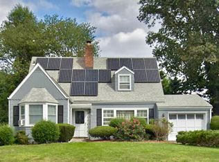 6 Greenmeadow Rd, Eastchester, NY 10709