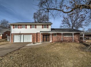 4412 Grandview Pl, Bartlesville, OK 74006