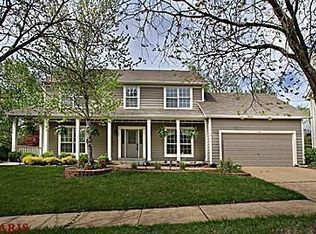 1538 Atlantic Crossing Dr, Fenton, MO 63026