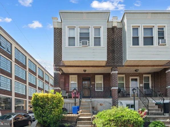 3200 W Willard St, Philadelphia, PA 19129