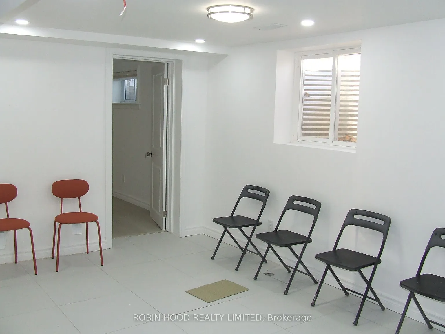 3 bed, $2,099 — Photo 3