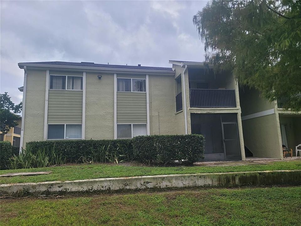 1st image of 912 LAKE DESTINY ROAD #G