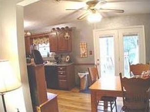 2nd image of 1313 Woodville Pike