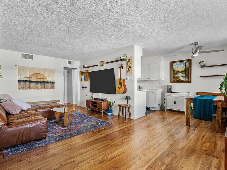 5003 Tilden Ave #204 — Photo 2