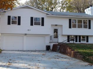 1324 S 165th St, Omaha, NE 68130