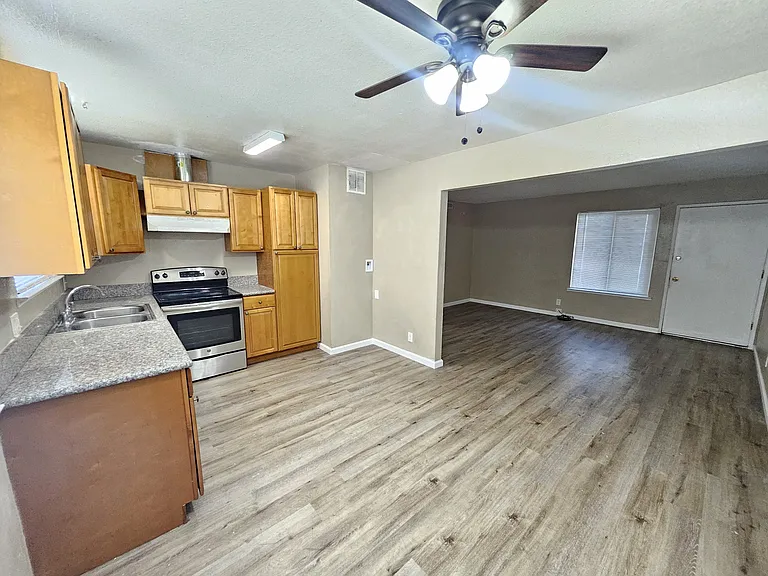 449 S Stockton Ave #3 — Photo 7