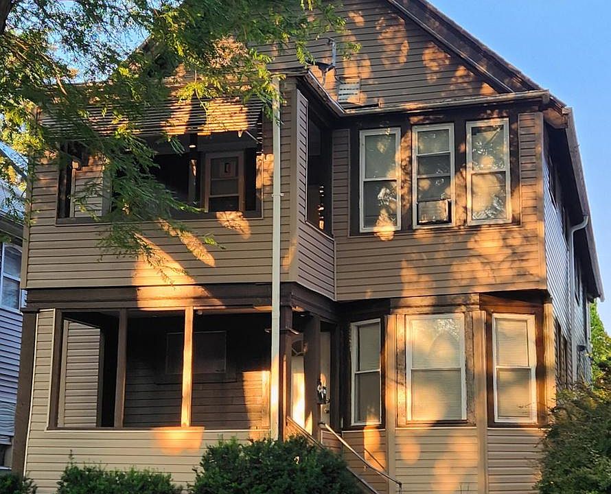1st image of 3024 N Richards STREET