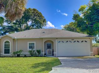 1819 Umbrella Tree Dr, Edgewater, FL 32132