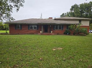558 E Windsor Rd, Memphis, TN 38109