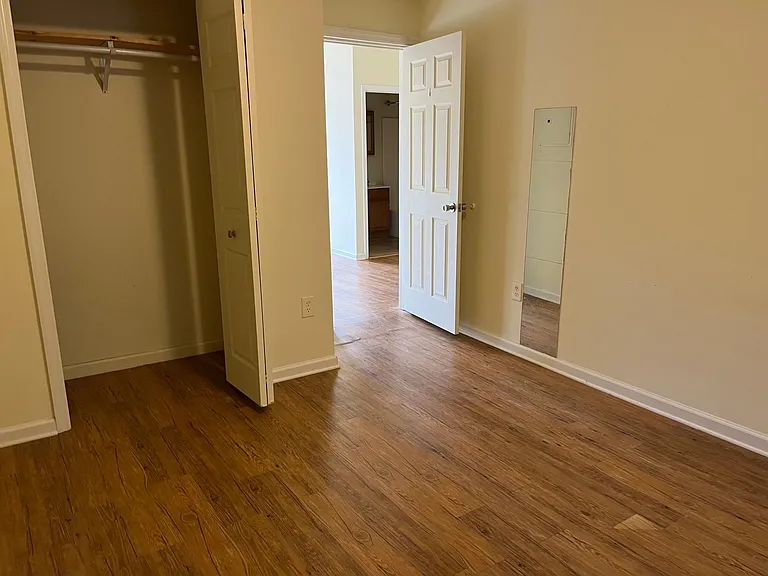 166 Main St #4 — Photo 6