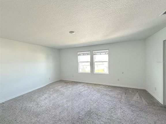 5th image of 2077 Derwent Dr