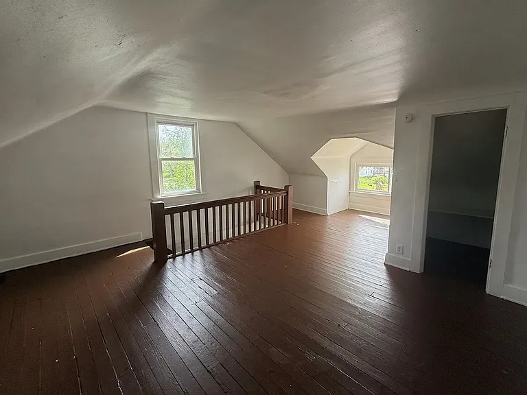 724 S Linden Ave — Photo 15