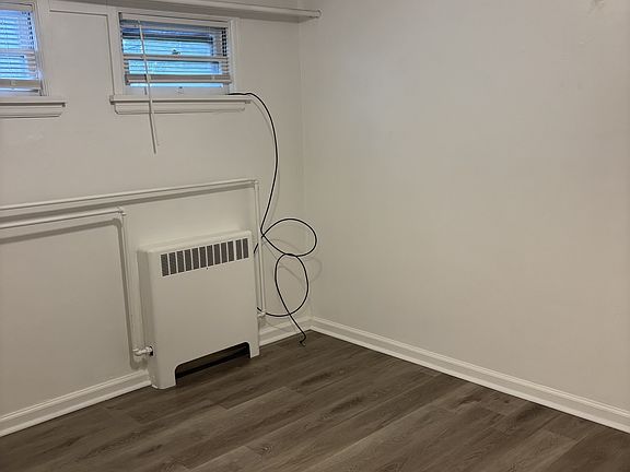 3rd image of 596 Highland Dr #4