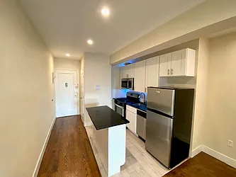 Rented by LRGNY Group, Inc.