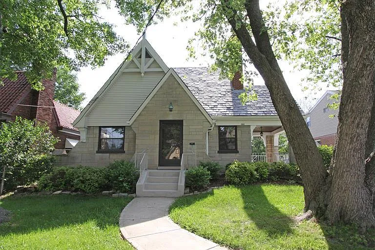 1082 Benz Ave photo 1