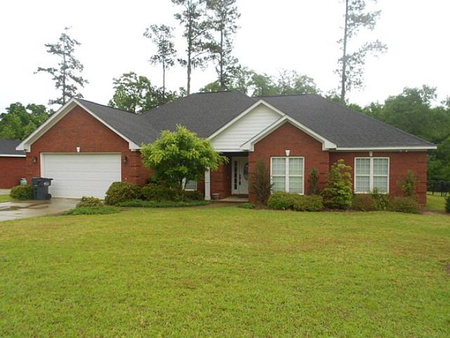 1st image of 145 Willow Lake Dr