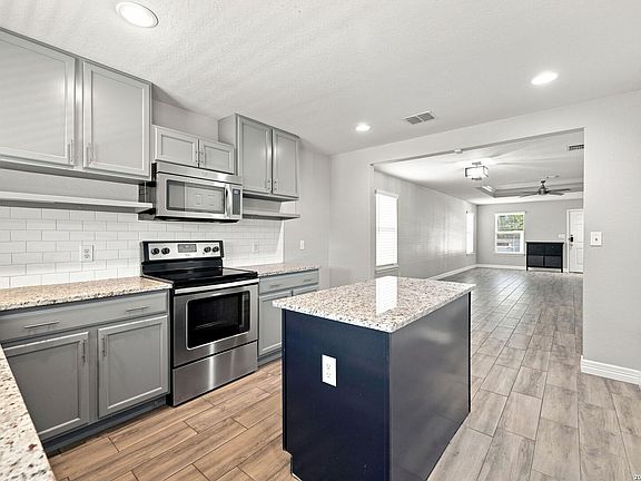 4th image of 24211 Invitation Oak